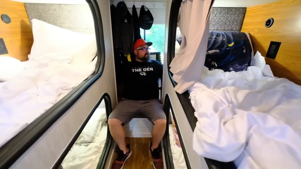 Frame at 11:27
