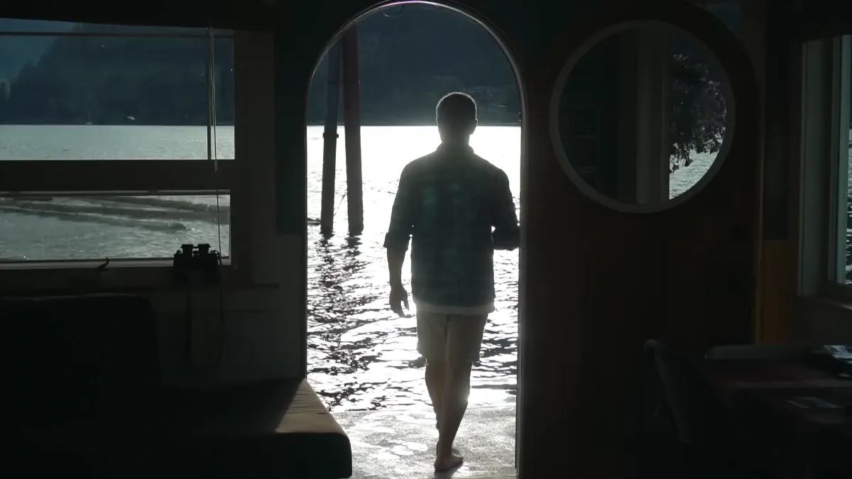 Frame at 00:29