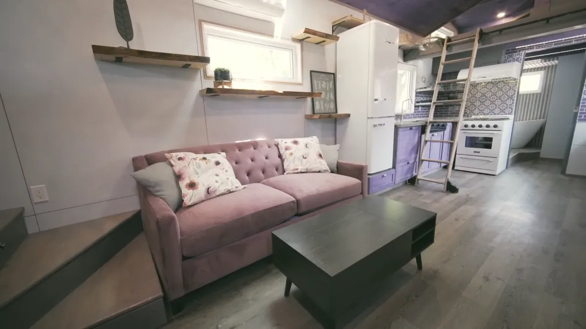 Frame at 03:16