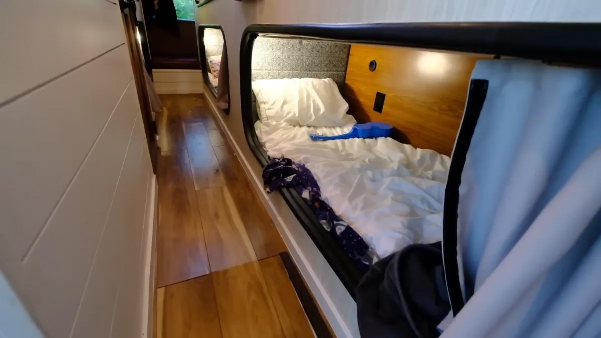 Frame at 10:37