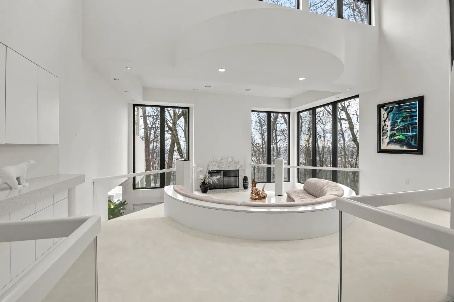 And from this angle, that swoopy ceiling steals it. Maybe a bit showy?