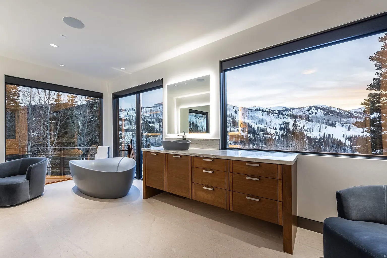 Bath with a mountain IMAX. I’d prune up on purpose.