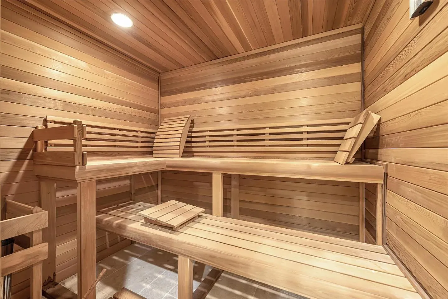 Cedar sauna time. This would fix at least half my problems.