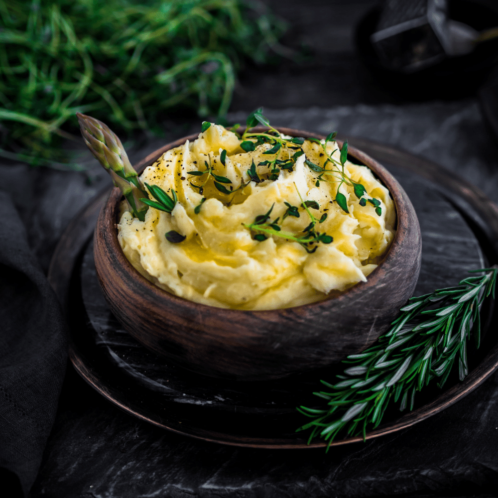 Best Spices and Seasonings to Put in Mashed Potatoes