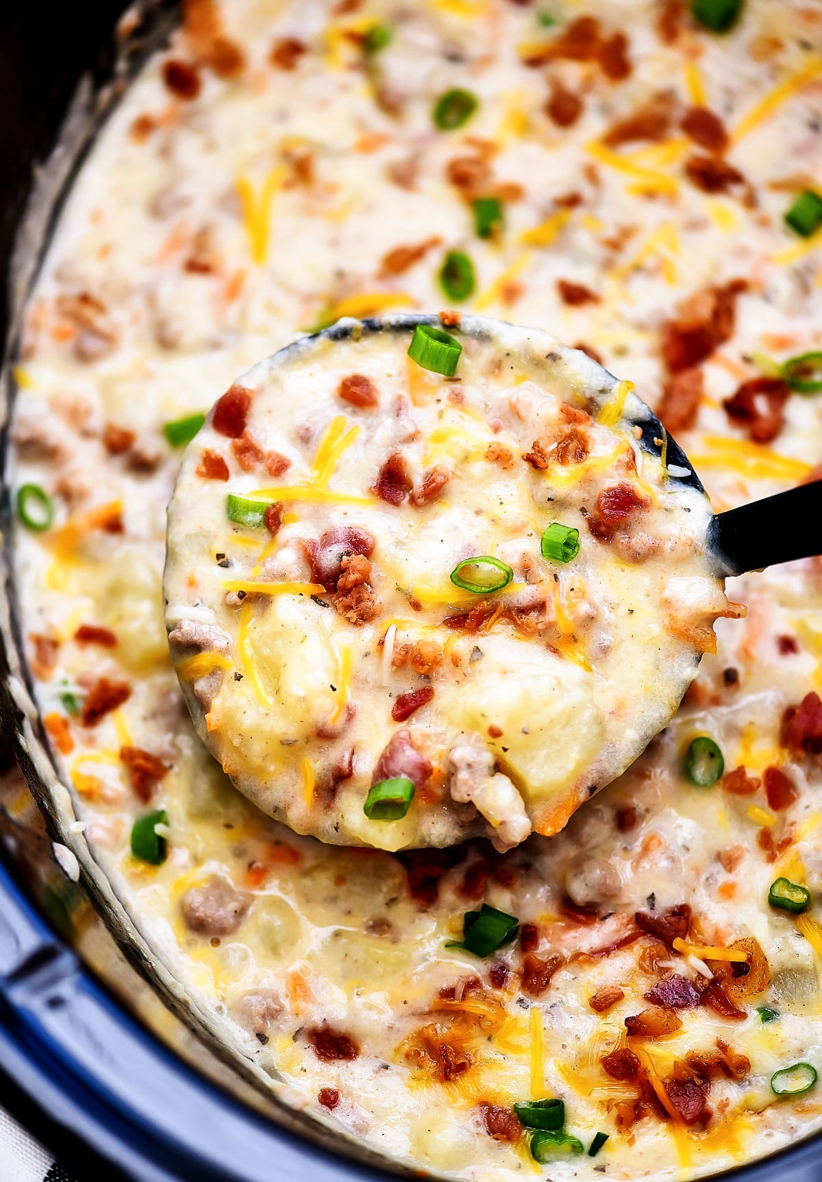 Crockpot Bacon Cheeseburger Soup