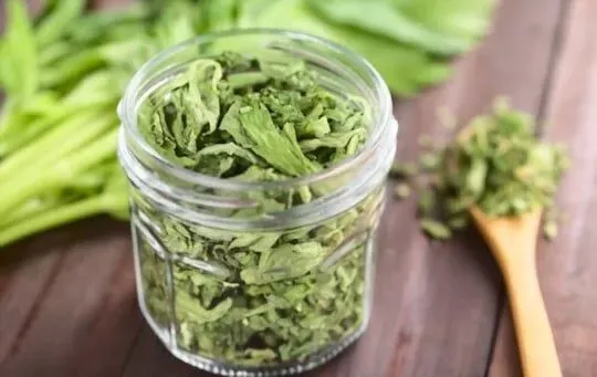 Dried Celery Leaves