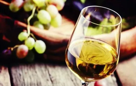 Dry White Wine