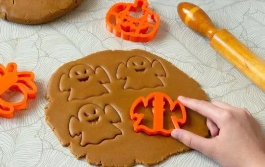 Pastry Cutter