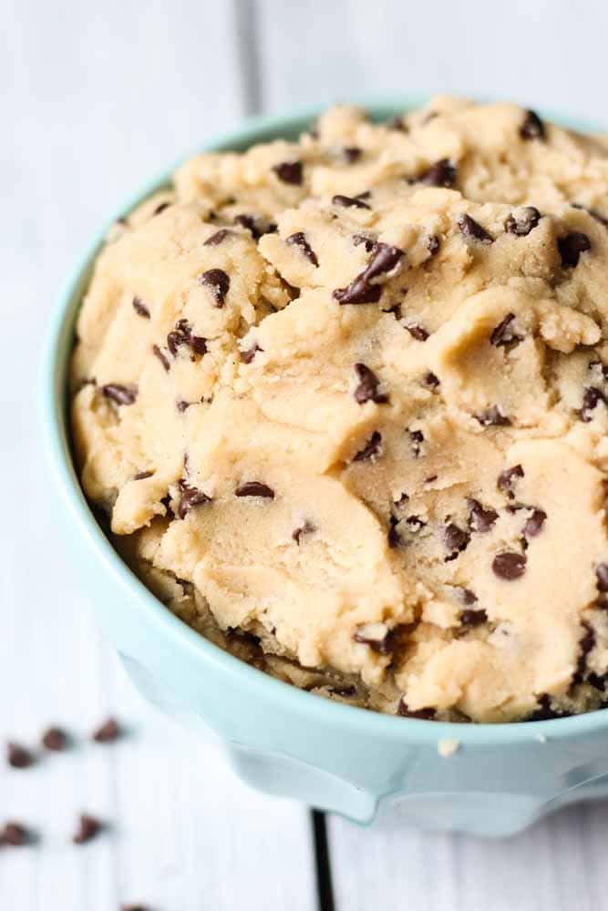 How to Microwave Cookie Dough