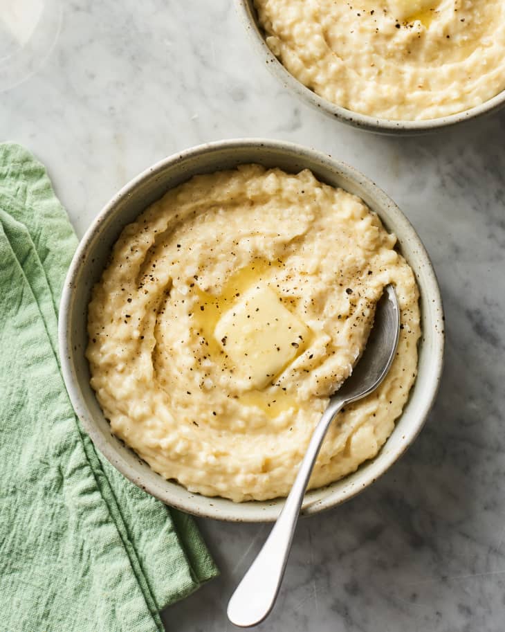 How to Microwave Grits