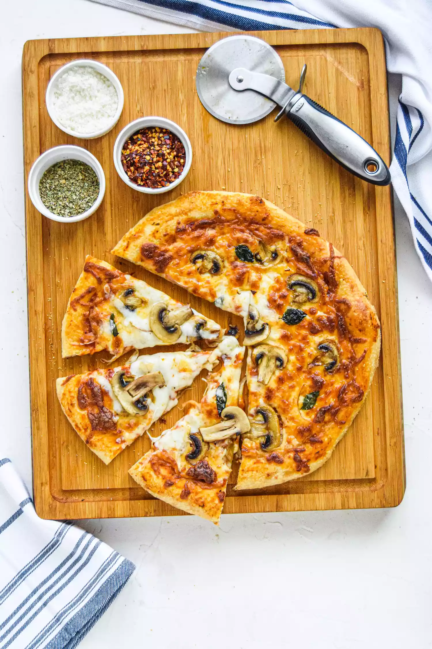 How to Microwave Pizza