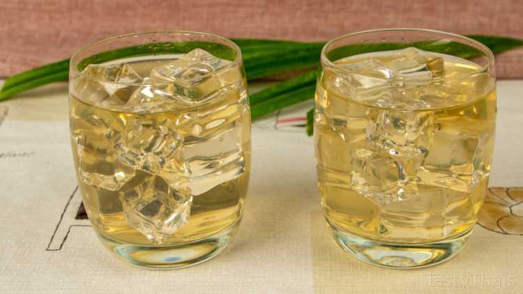 Refreshing Pandan Drink