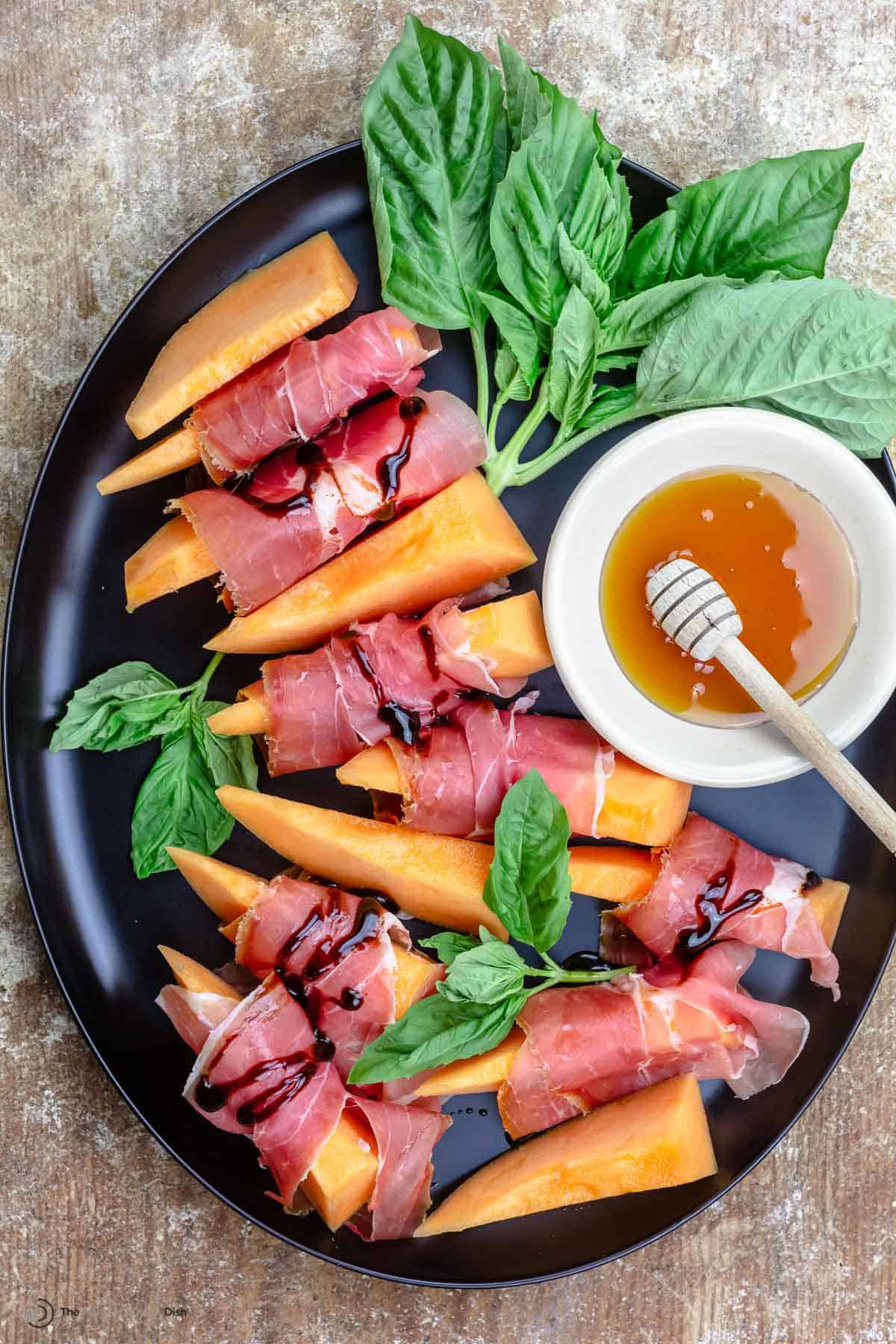 Cantaloupe and Prosciutto Recipe