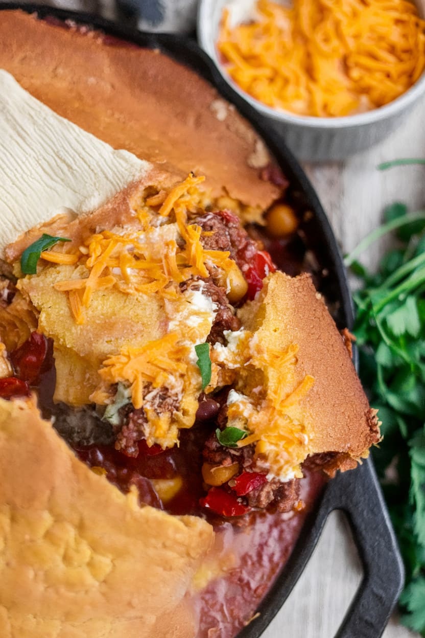 Cornbread Chili Skillet Pie