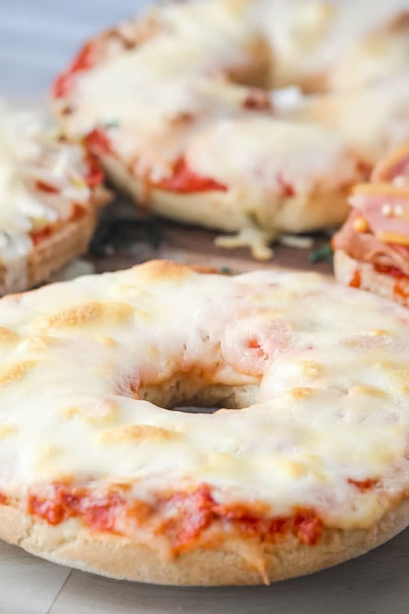 Pizza Bagels