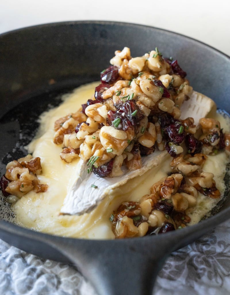 Baked Brie with Honey and Walnuts Recipe