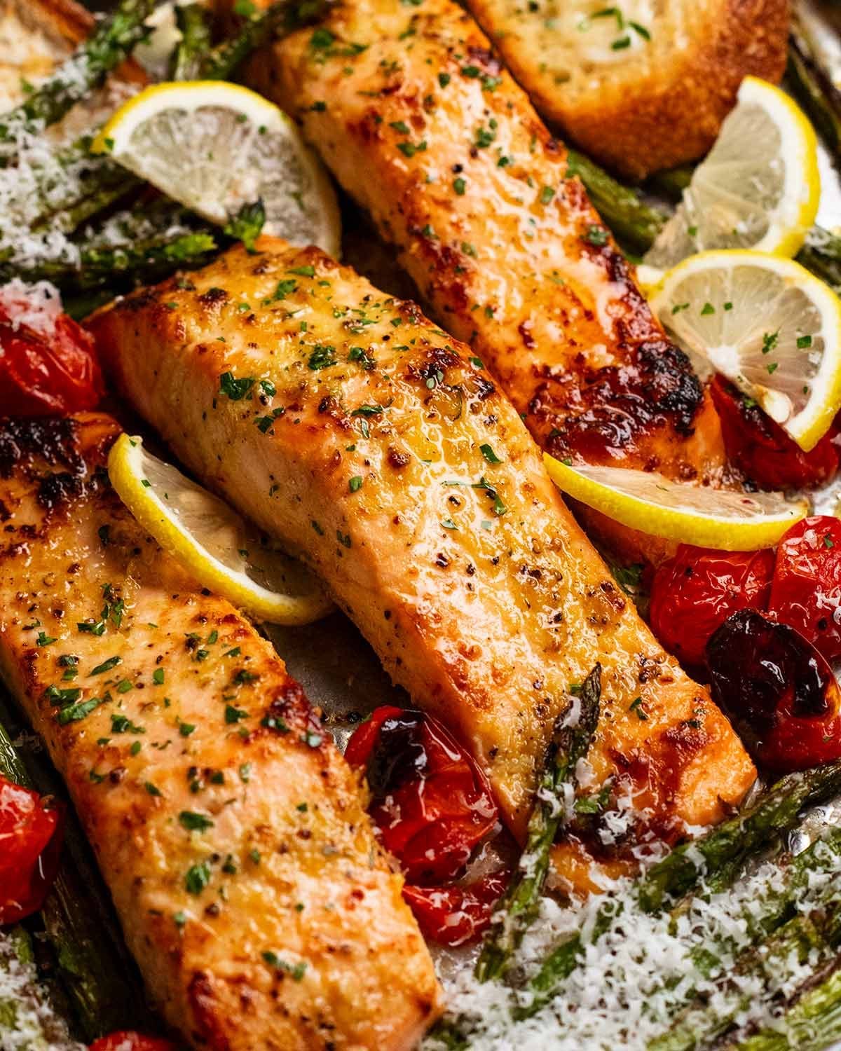 Lemony Baked Salmon Recipe
