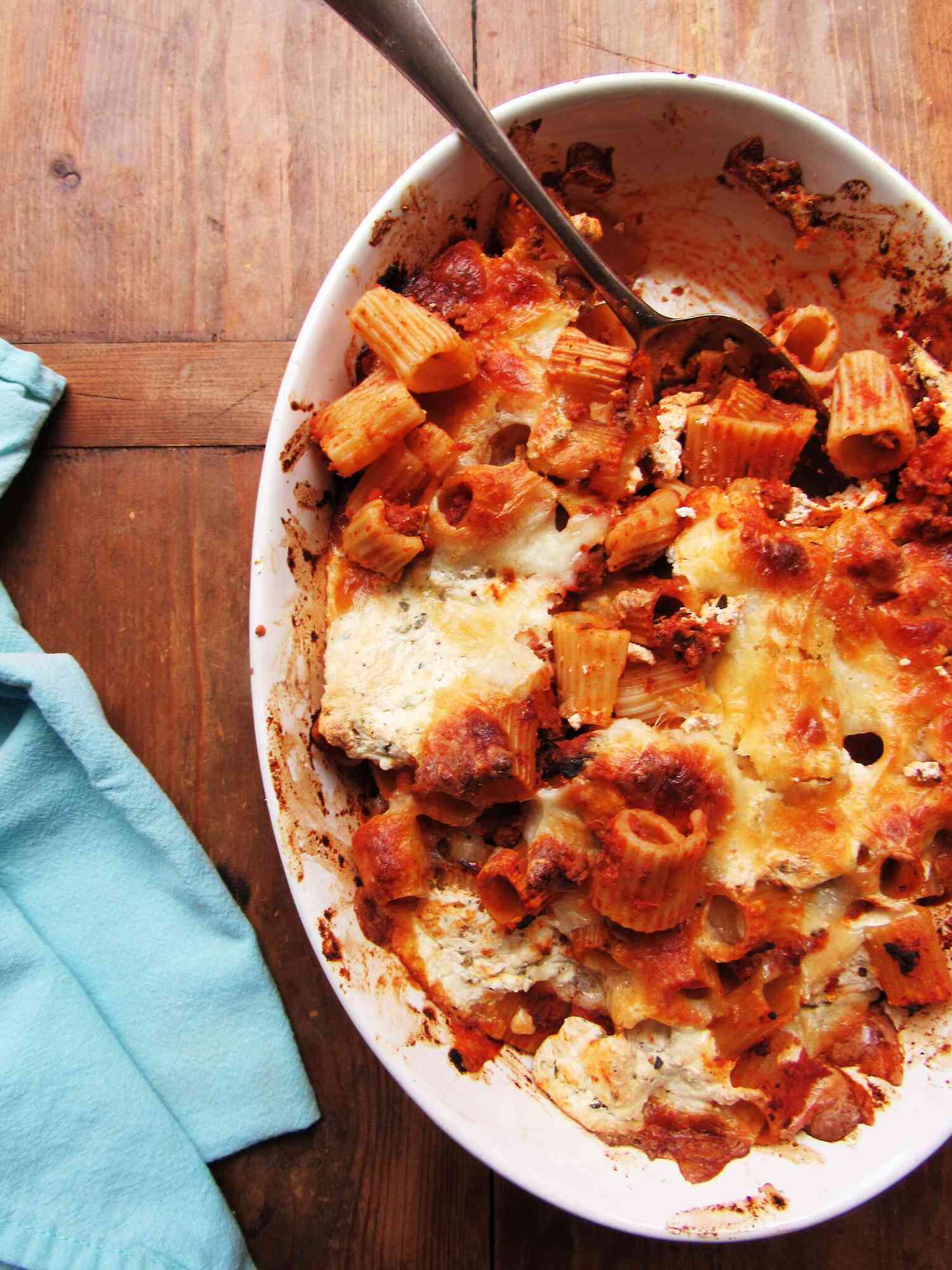 Cheesy Baked Ziti Bolognese