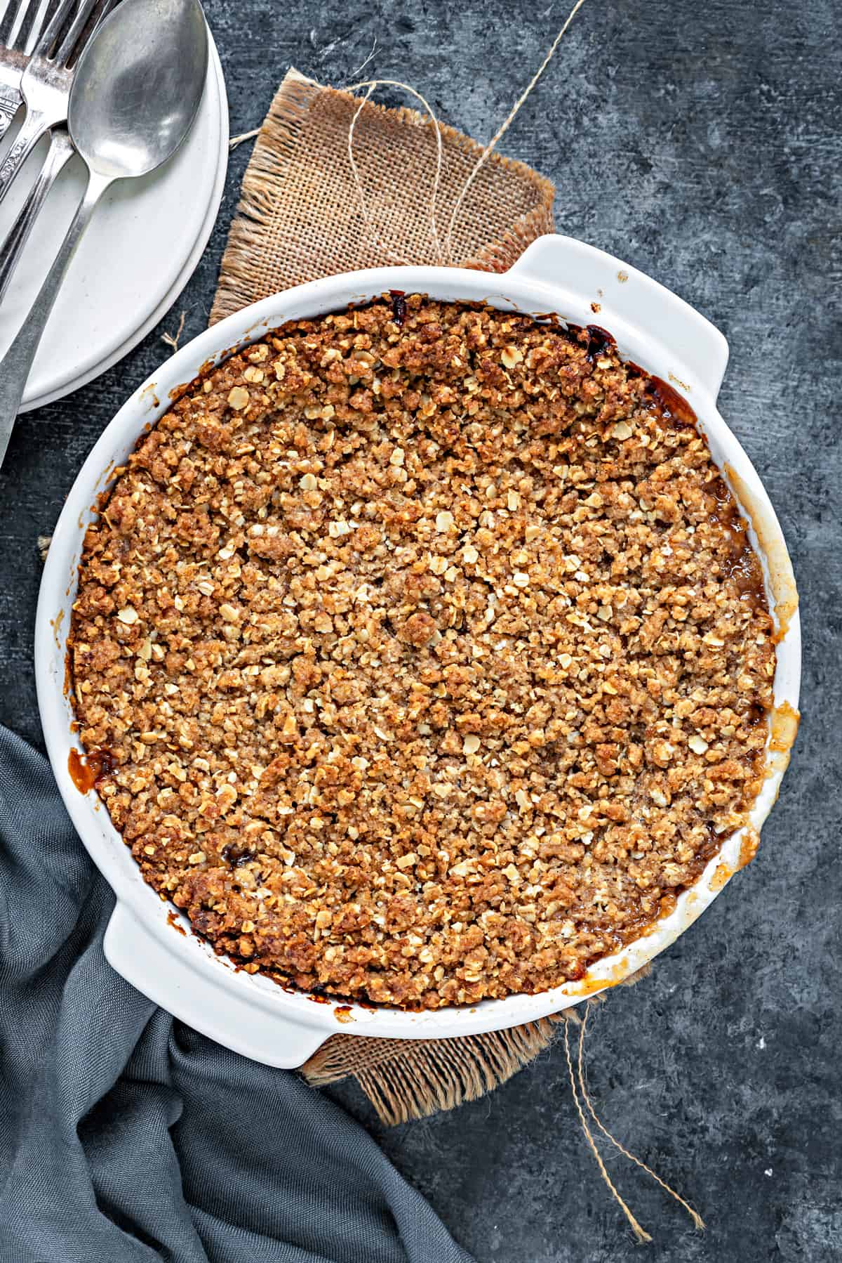 Healthy Apple Crumble with Oat Topping