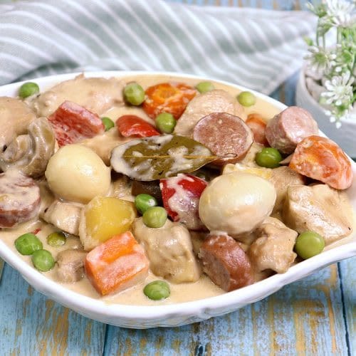 Filipino Chicken Pastel