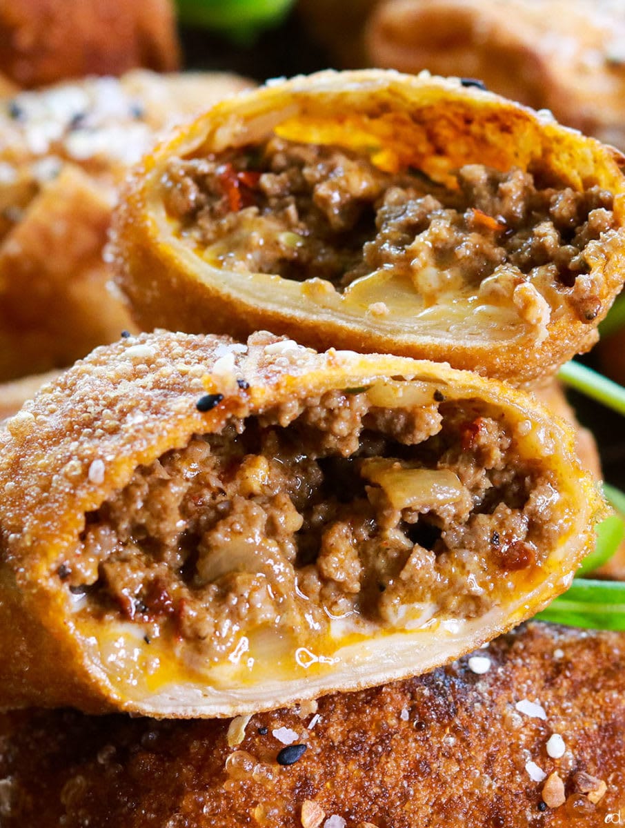 Cheeseburger Egg Rolls