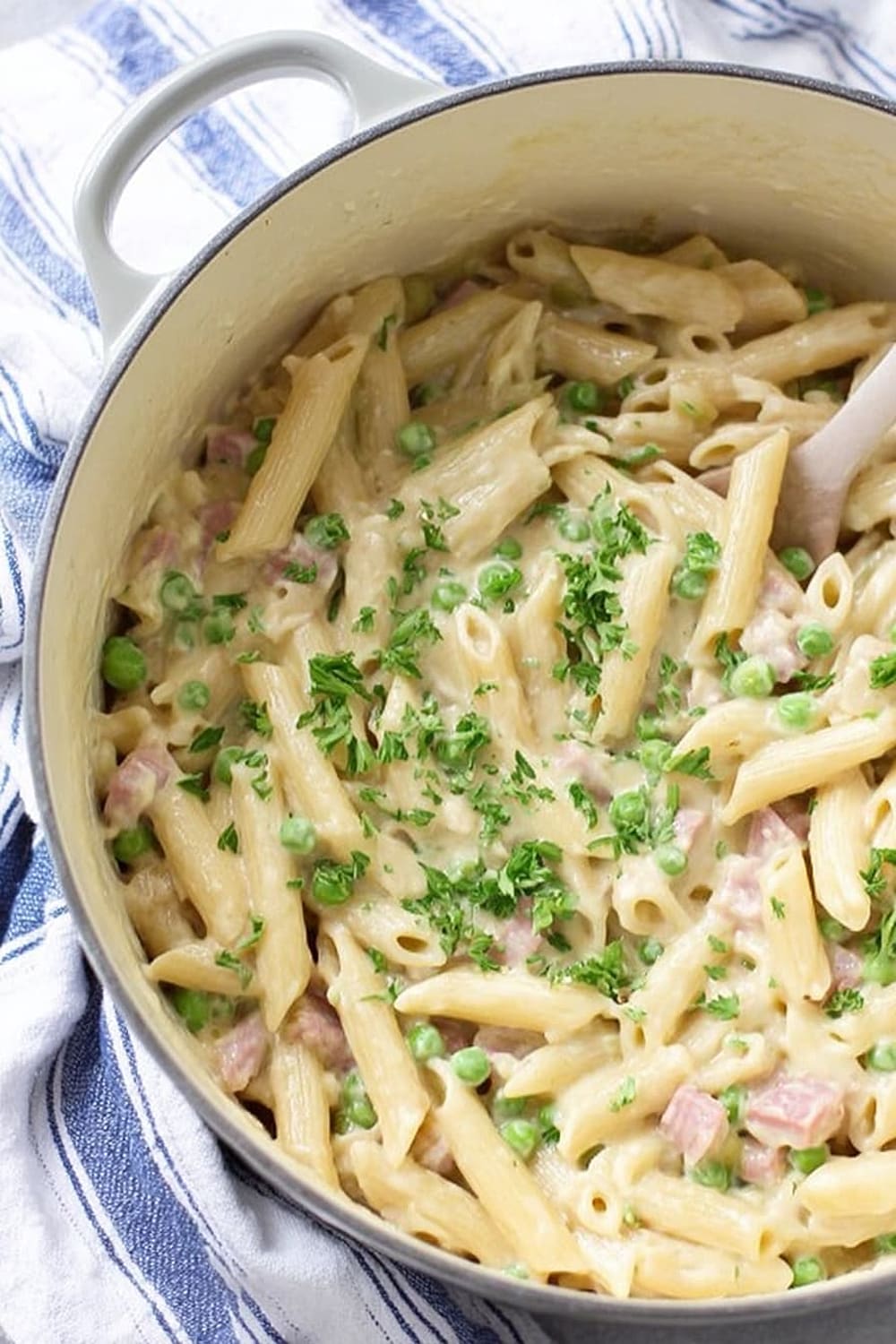 One Pot Leftover Ham and Pea Pasta