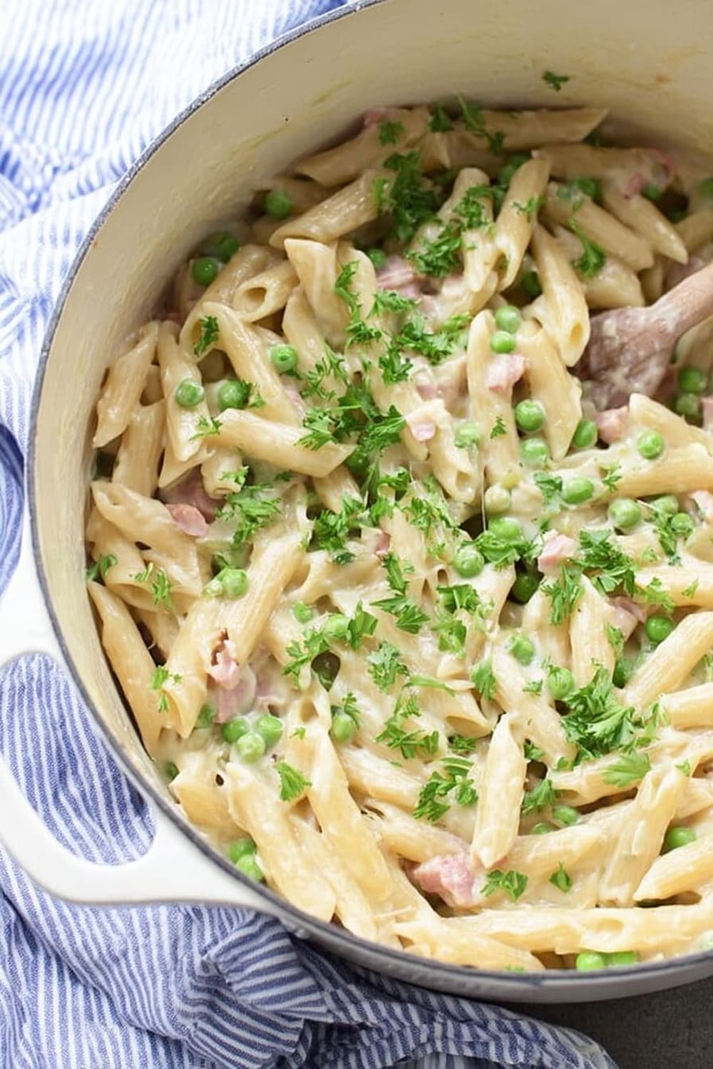 One Pot Leftover Ham and Pea Pasta