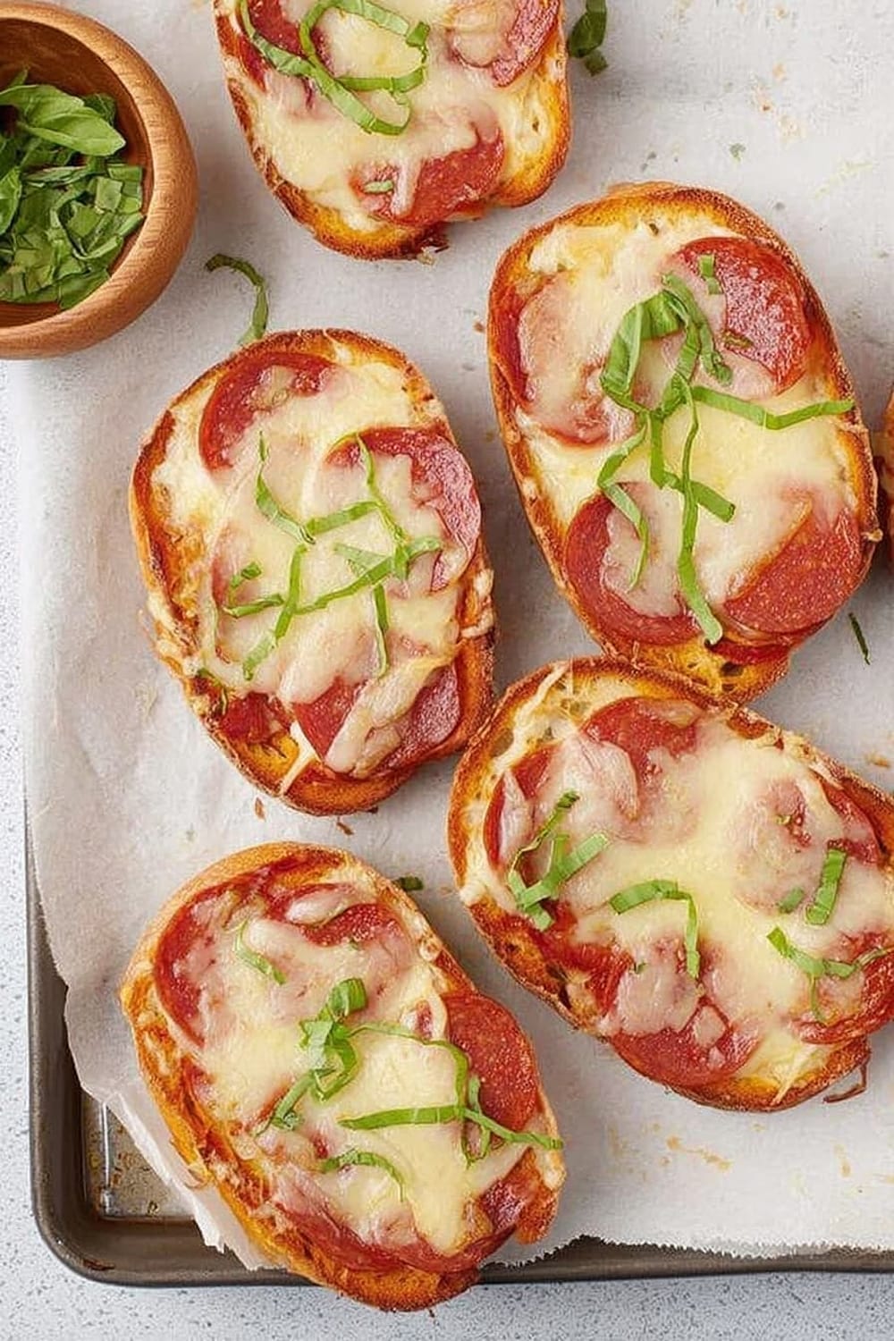 Garlic Bread Pizza