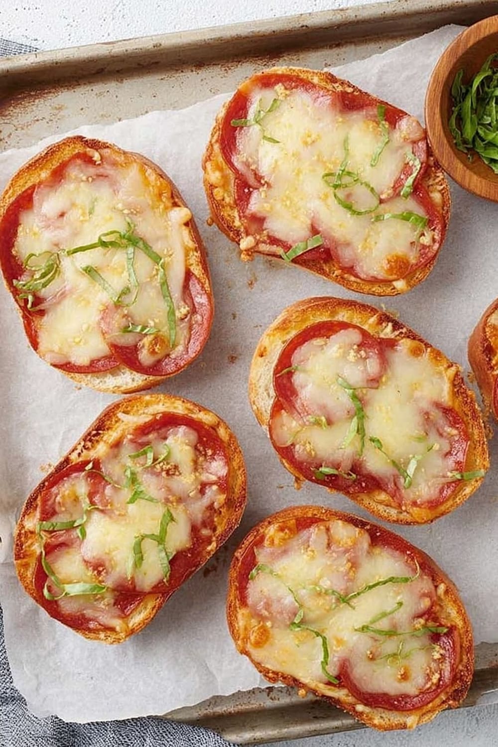 Garlic Bread Pizza