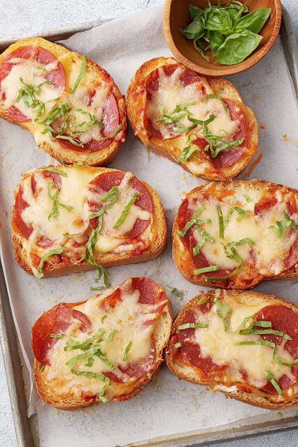 Garlic Bread Pizza