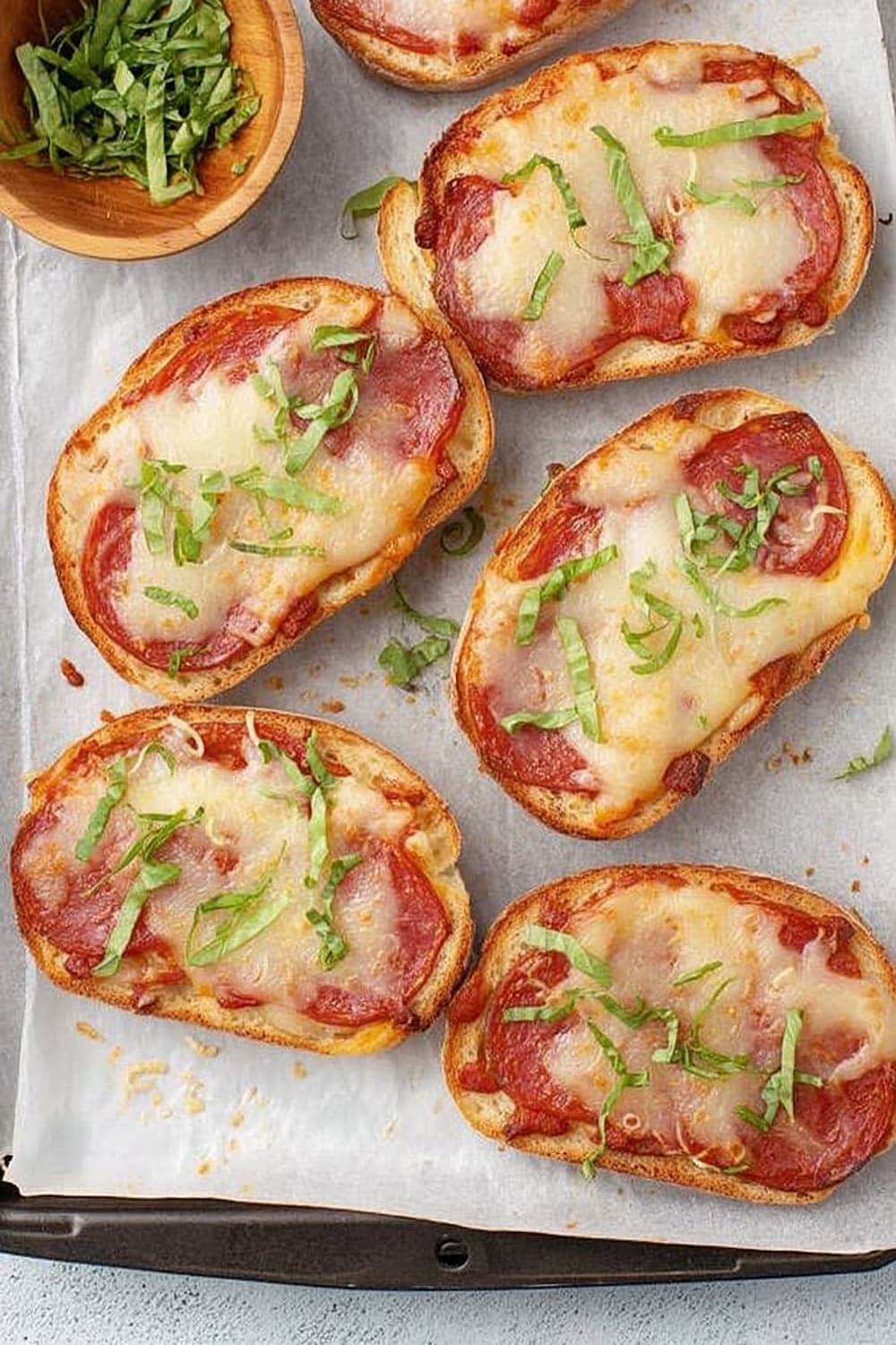 Garlic Bread Pizza