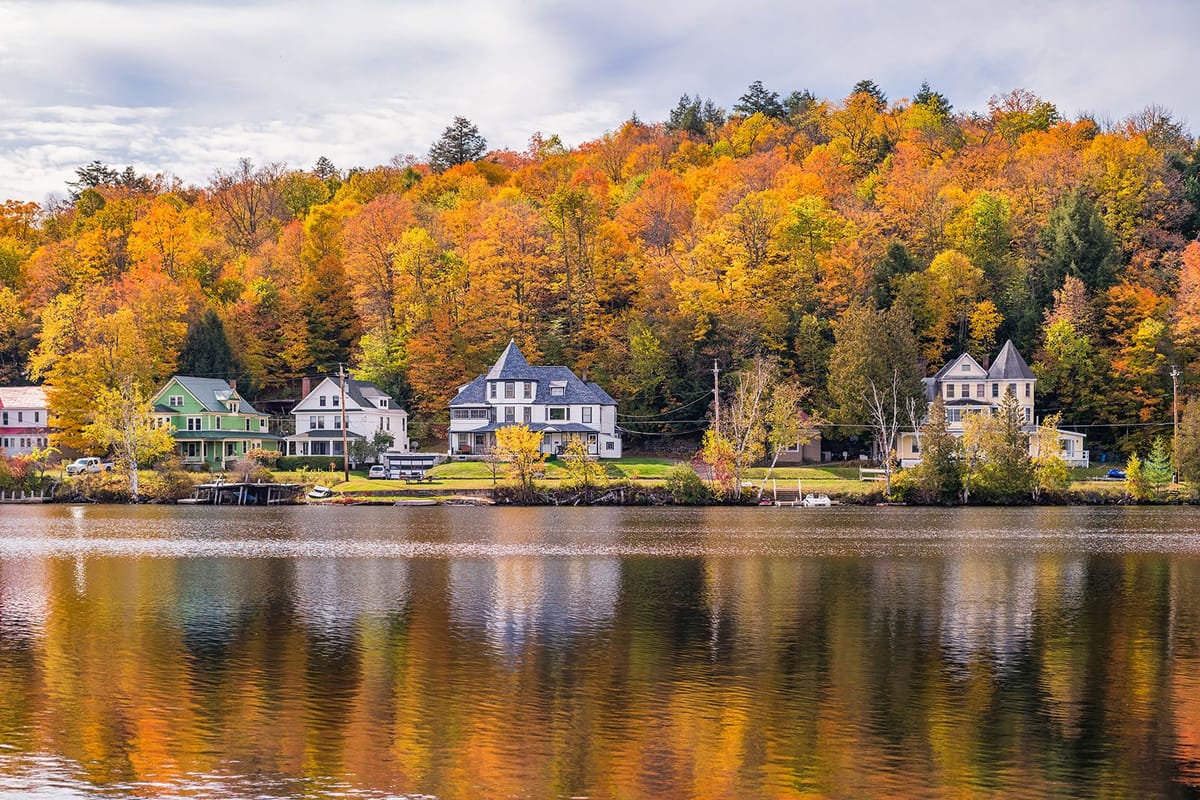 13 Best Small Towns To Live In America, Ranked from Best to Worst