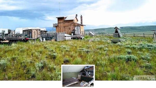 Rustic 1-Bedroom Cabin with Loft in Historic Gilmore, ID – Off-Grid Escape on 0.3 Acres
