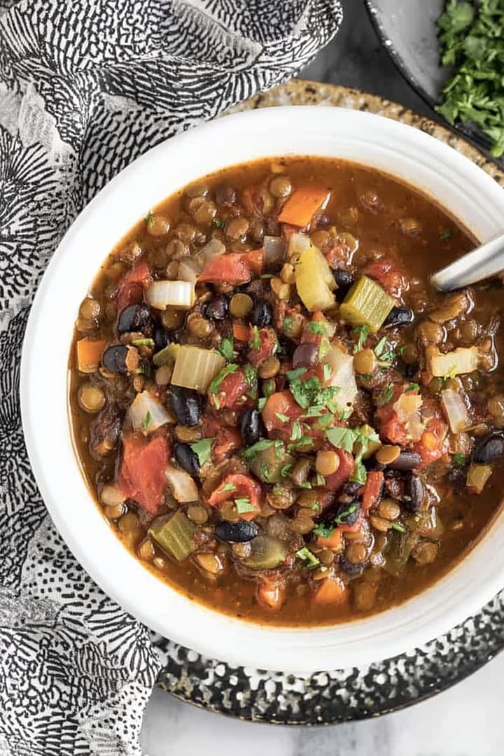 Chunky Lentil and Vegetable Soup